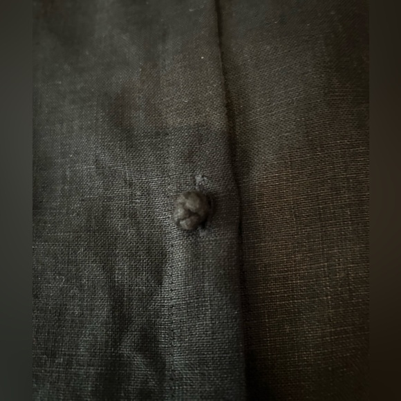 Laura Ashley Top with button 100% Linen / Black/ Size S - Picture 3 of 7